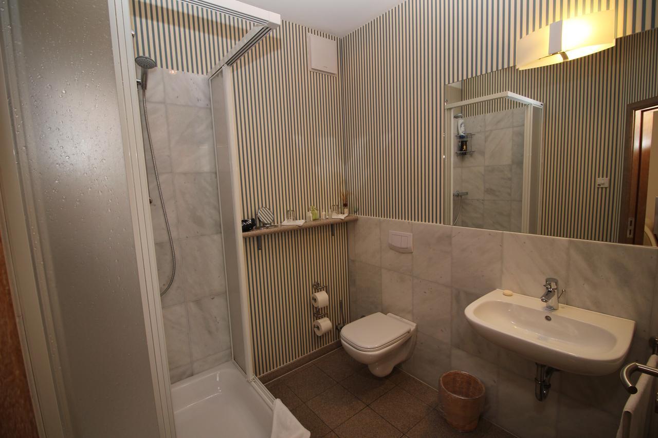 הילדסהיים Lindemann Hotel מראה חיצוני תמונה