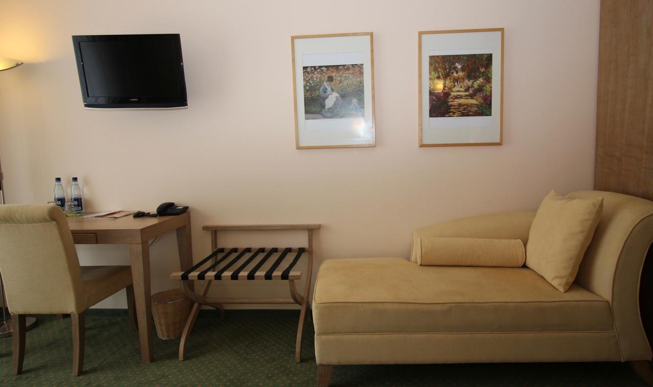 הילדסהיים Lindemann Hotel מראה חיצוני תמונה